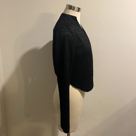 Cutest Black Blazer🖤 - Picture 8 of 8